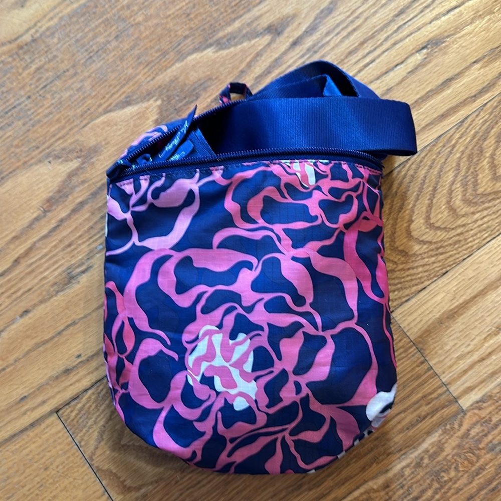 Vera Bradley Flowered Foldaway Tote - Picture 6 of 6